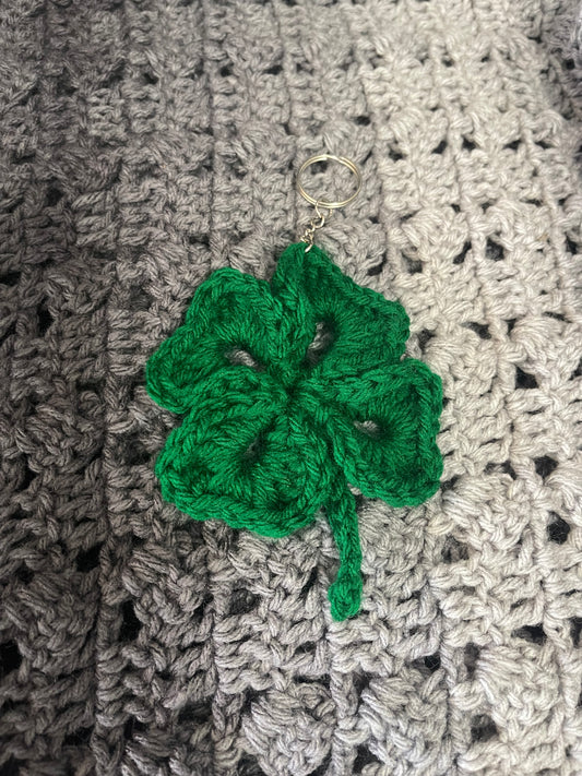 FOUR LEAF CLOVER KEYCHAIN